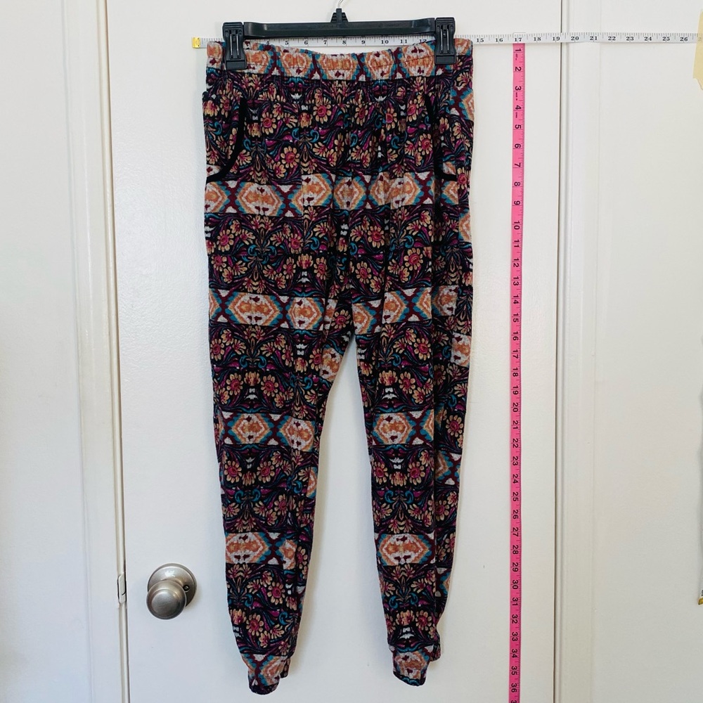 Boho Southwestern Patterned Elastic Waist Tapered Jogger Pants